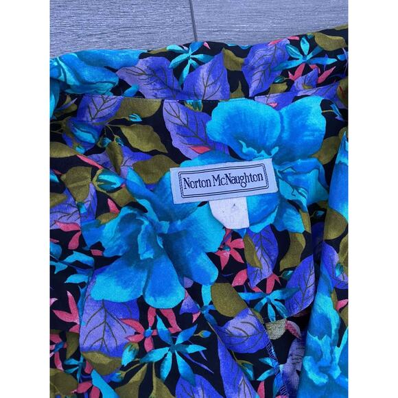 Norton McNaughton Hawaiian Classic Long Sleeve Floral Shirt Size 10 A000287 - Picture 10 of 10